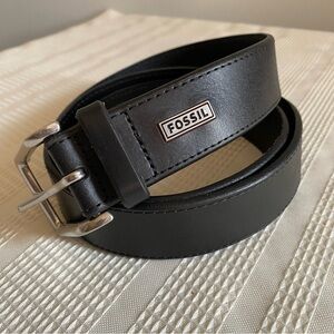 Fossil Black Leather Men’s Belt 44